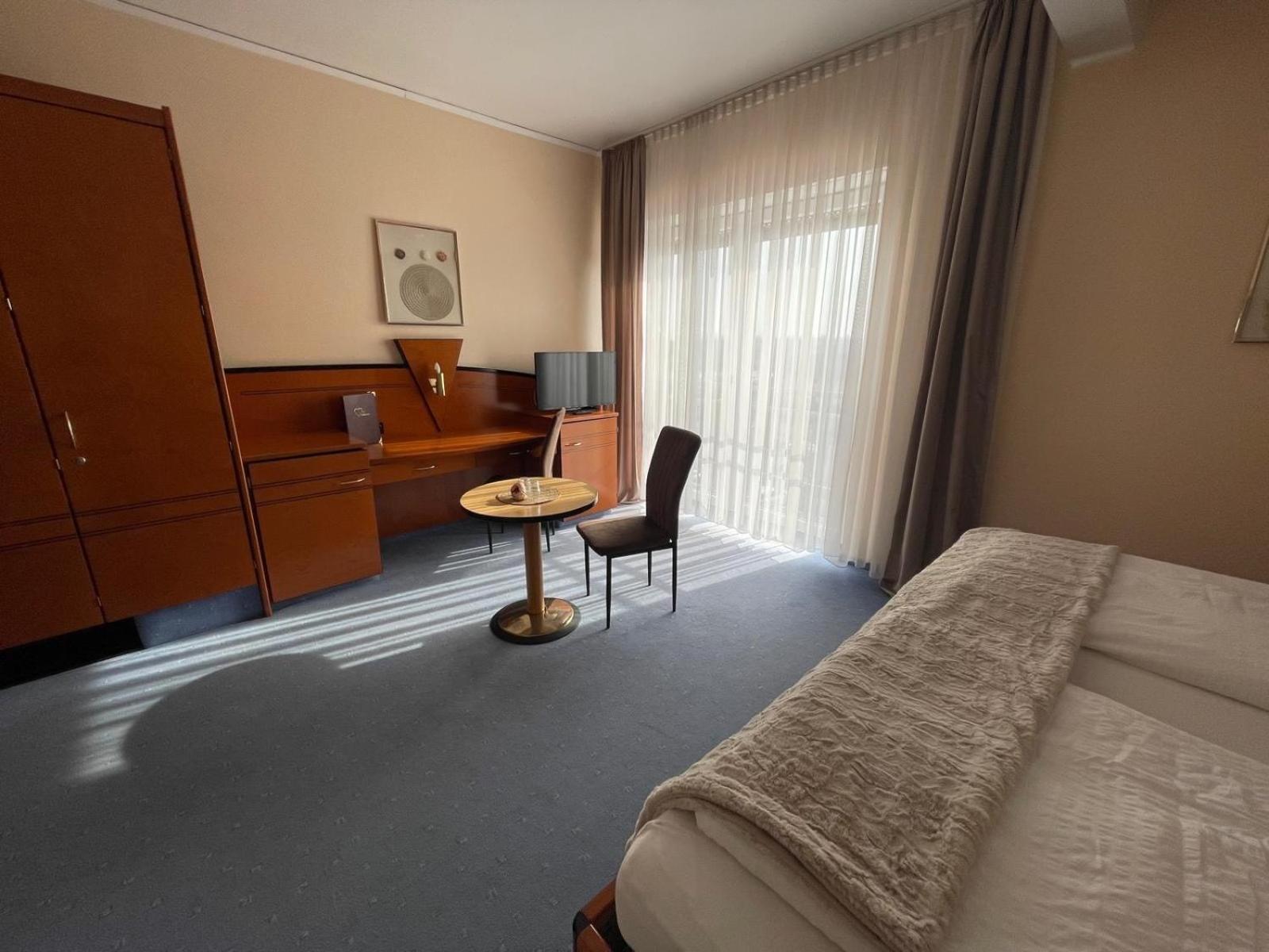 Heppenheimer Hof Hotel 沃尔姆斯 外观 照片